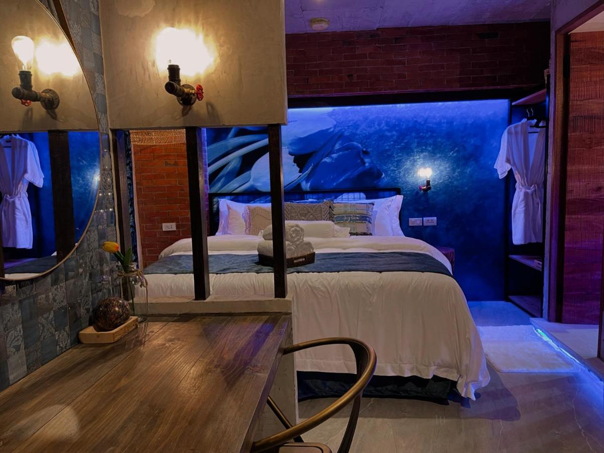 Blue Tulip - 4Mins From Mactan Airport Hotel Lapu-Lapu City Exterior photo